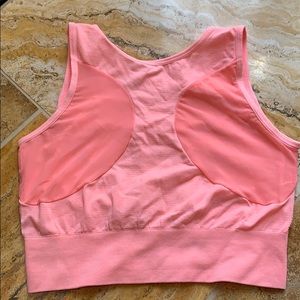 Peach stretchy workout tank/mesh back & ribbed hem